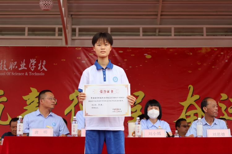 常德德才科技職業(yè)學(xué)校,常德招生就業(yè),電子商務(wù)專業(yè)學(xué)校,專業(yè)學(xué)校報(bào)考哪里好 常德德才科技職業(yè)學(xué)校,常德招生就業(yè),電子商務(wù)專業(yè)學(xué)校,專業(yè)學(xué)校報(bào)考哪里好